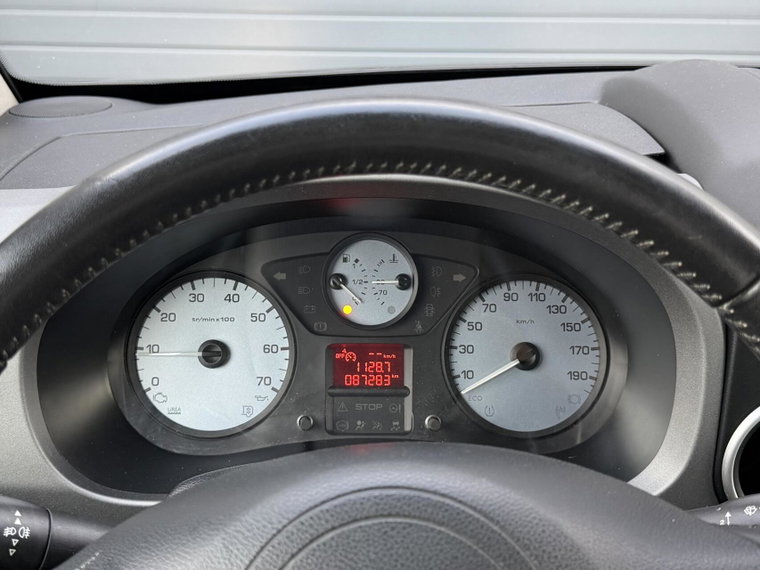 Vehicle Image 24