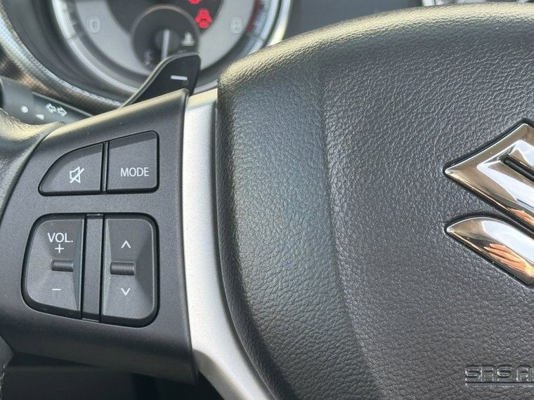 Vehicle Image 37