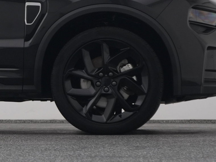 Vehicle Image 42