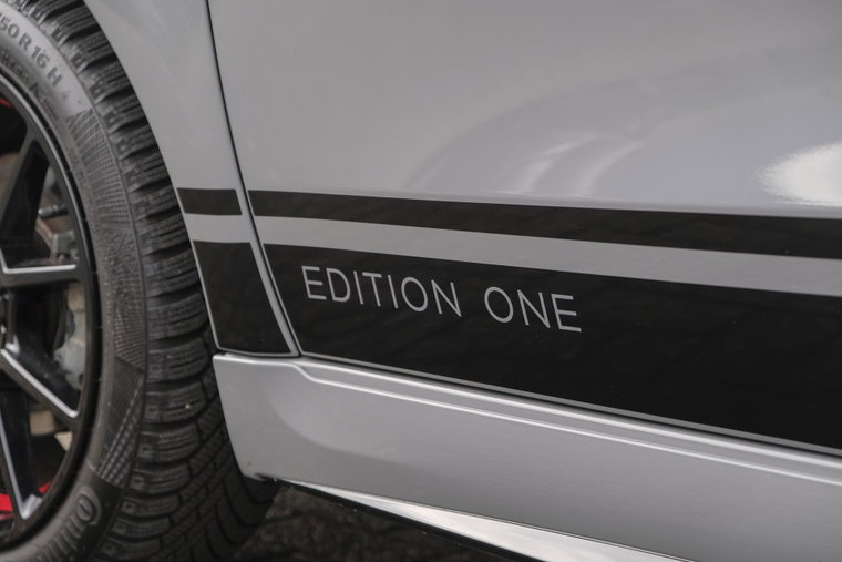 Vehicle Image 45
