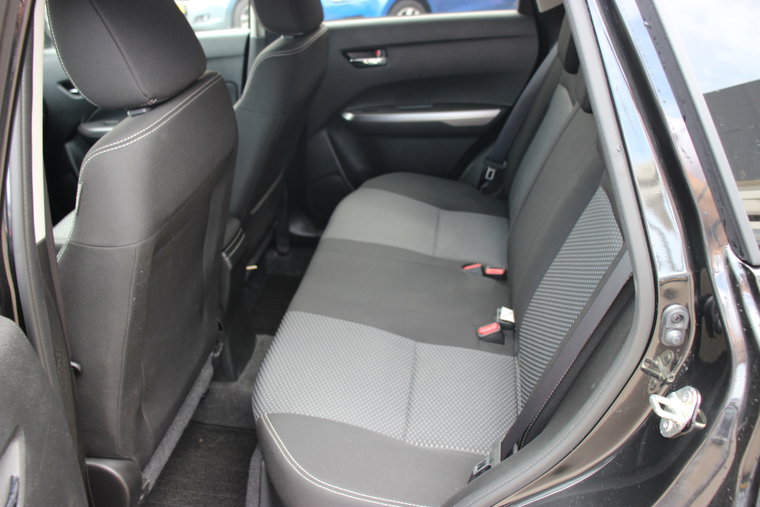 Vehicle Image 10