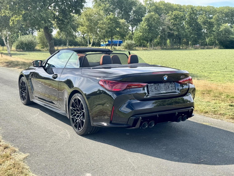 Vehicle Image 28