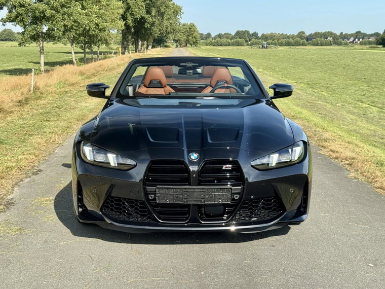 Vehicle Image 29