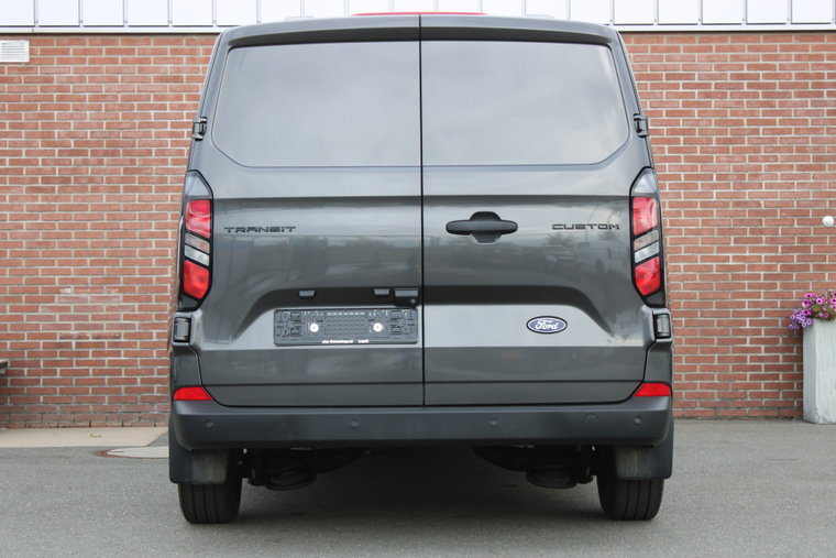 Vehicle Image 30