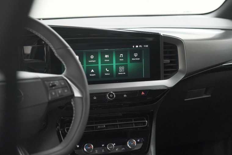 Vehicle Image 35