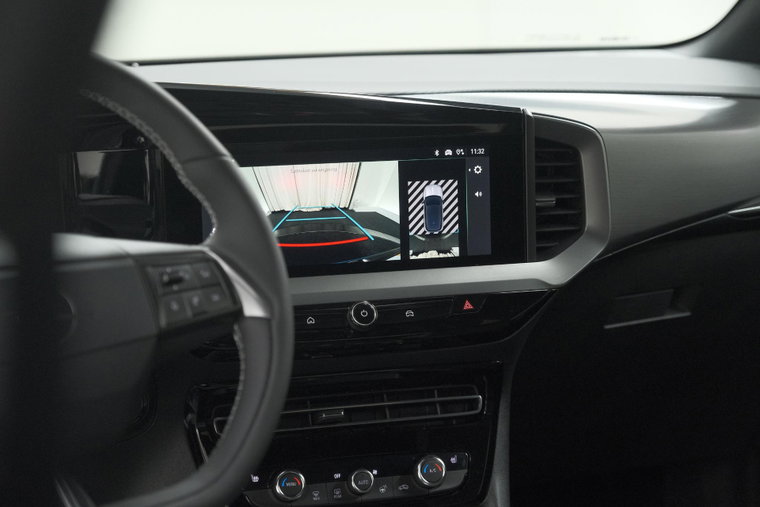 Vehicle Image 36