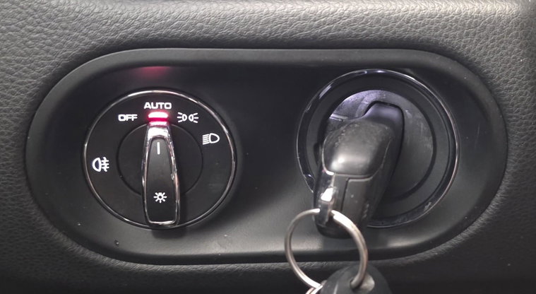 Vehicle Image 26