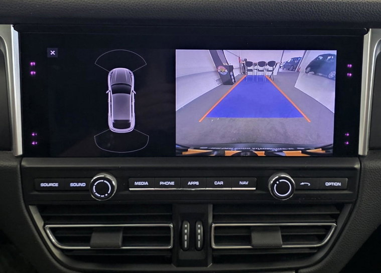 Vehicle Image 31