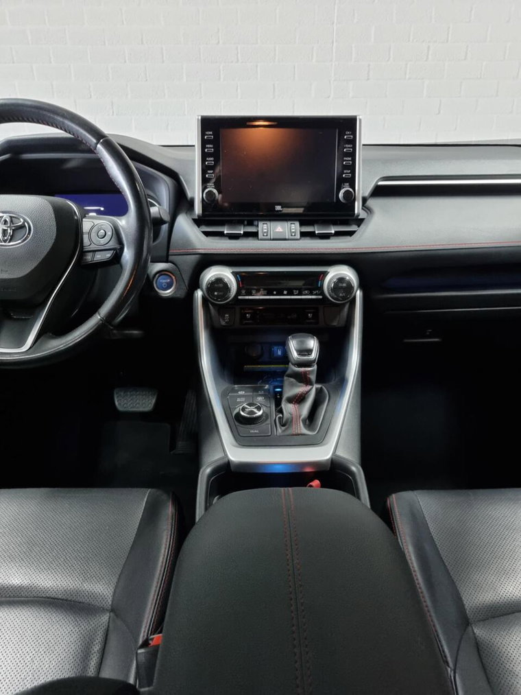 Vehicle Image 36