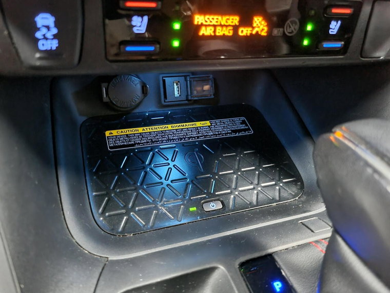 Vehicle Image 43