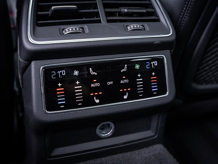 Vehicle Image 41
