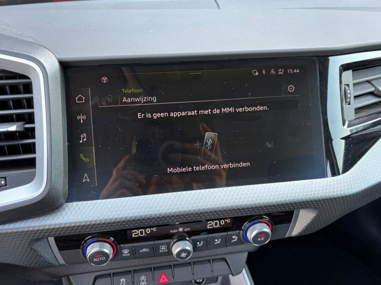 Vehicle Image 22