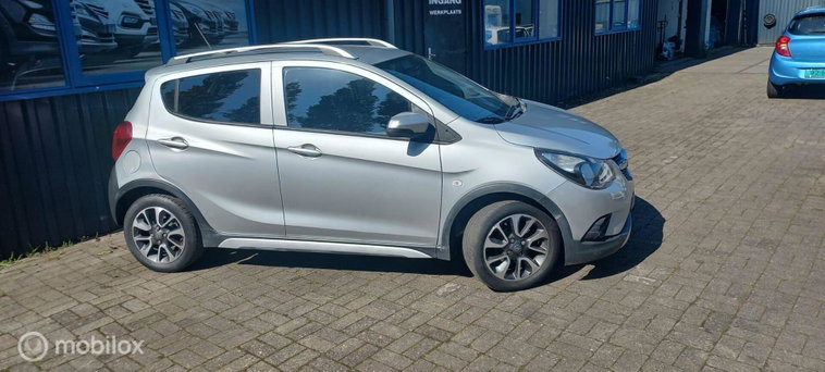 Vehicle Image 16