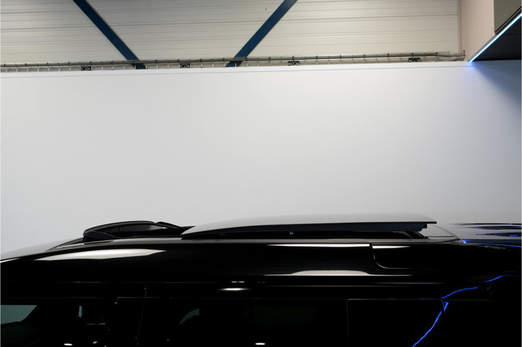 Vehicle Image 33