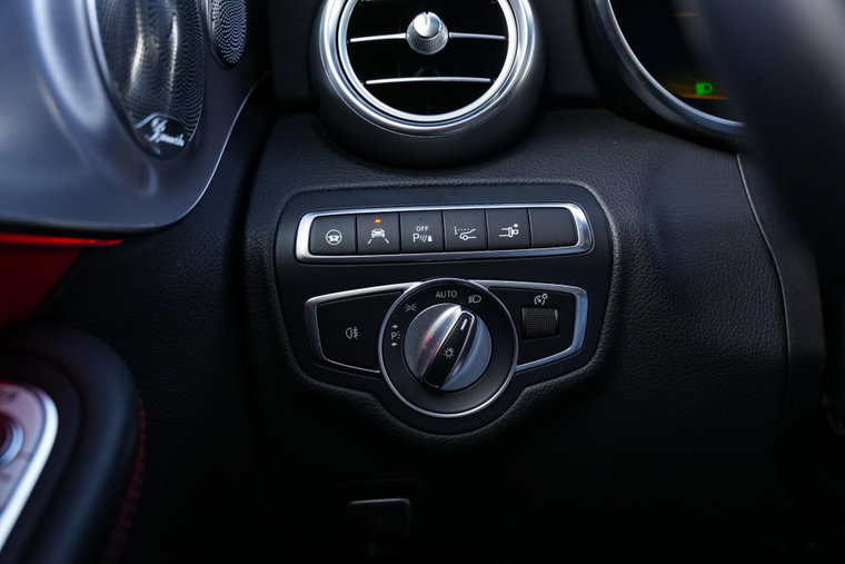 Vehicle Image 45