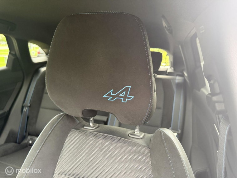 Vehicle Image 24