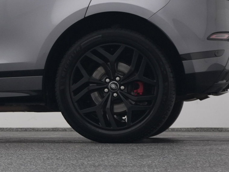 Vehicle Image 40