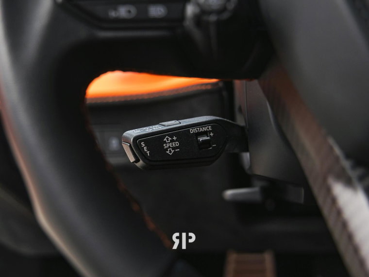 Vehicle Image 38