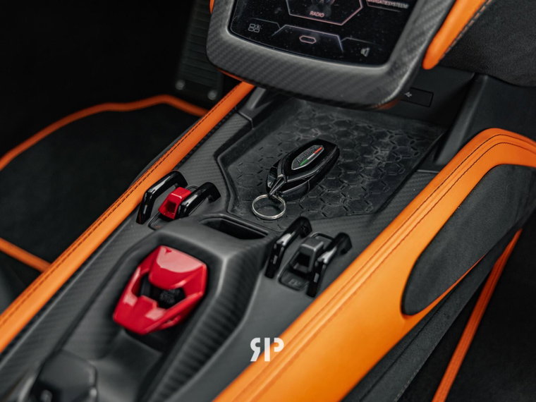 Vehicle Image 52