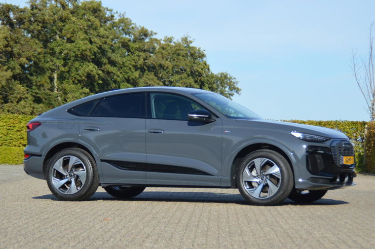 Vehicle Image 47