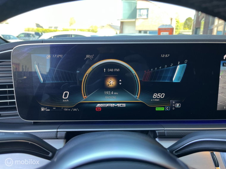 Vehicle Image 17
