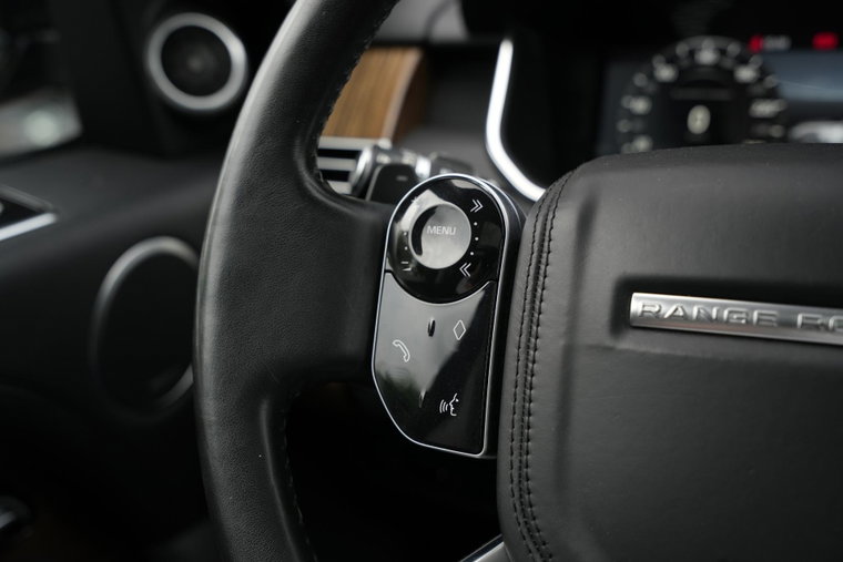 Vehicle Image 37