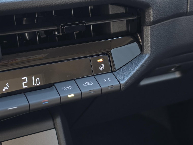 Vehicle Image 41