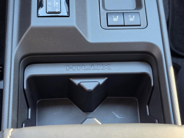 Vehicle Image 42