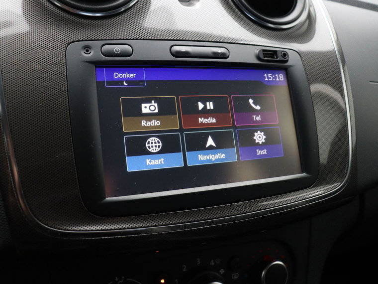 Vehicle Image 30