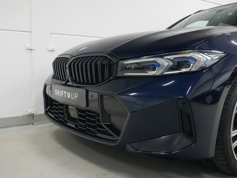 Vehicle Image 40