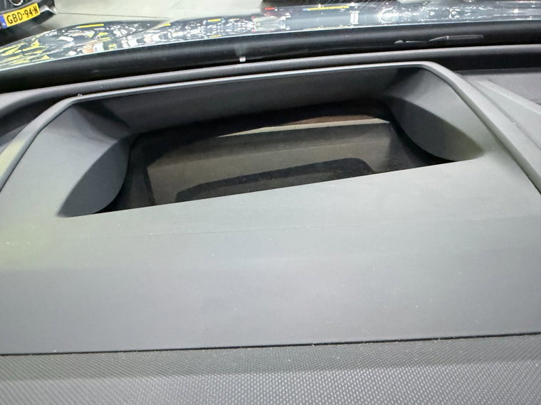 Vehicle Image 37