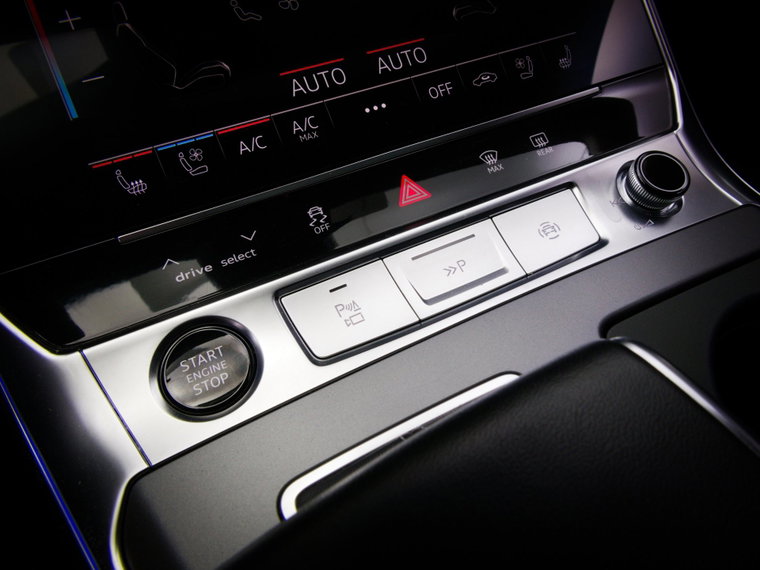 Vehicle Image 48