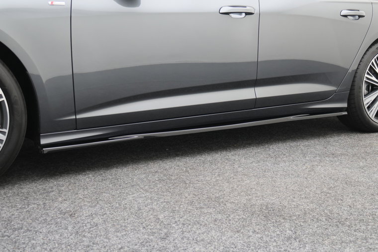 Vehicle Image 37