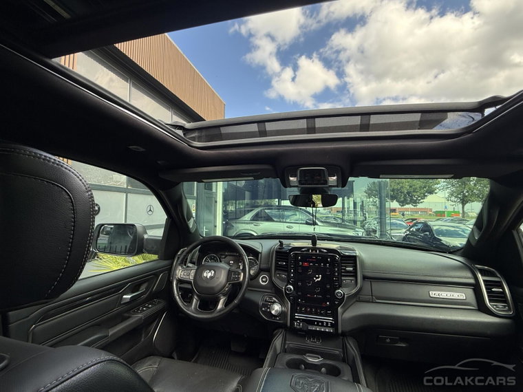 Vehicle Image 39