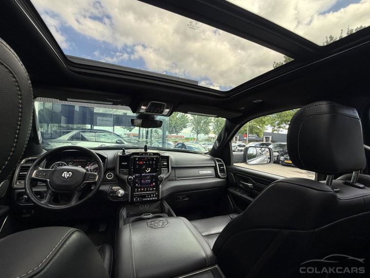 Vehicle Image 41