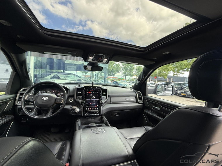 Vehicle Image 48