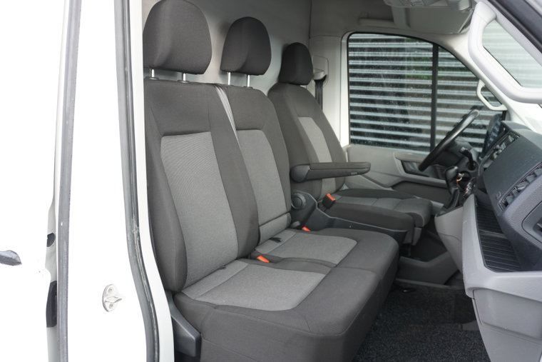 Vehicle Image 19