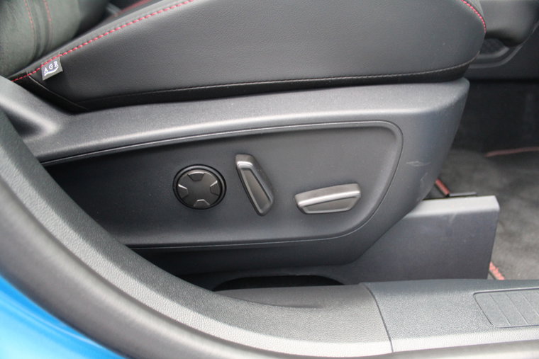 Vehicle Image 27