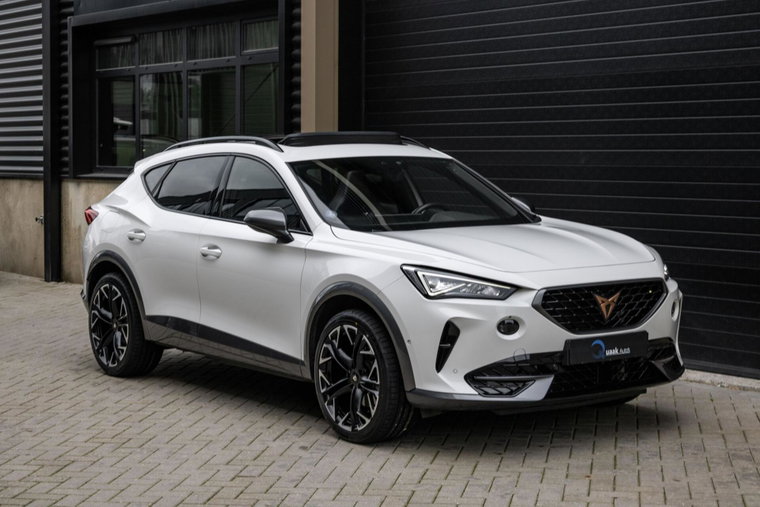 Vehicle Image 6