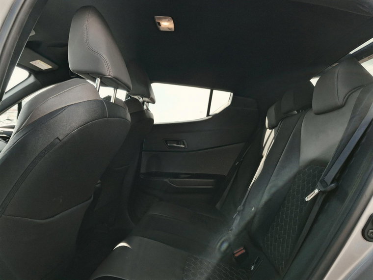 Vehicle Image 35