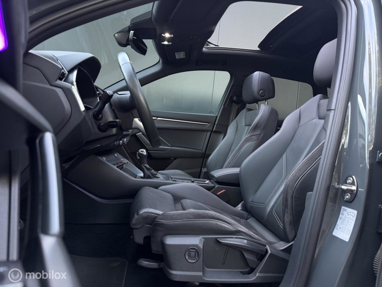 Vehicle Image 38
