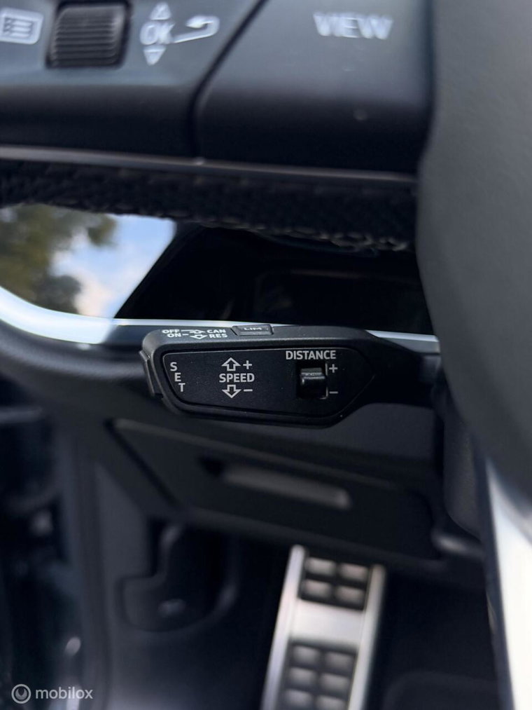 Vehicle Image 43