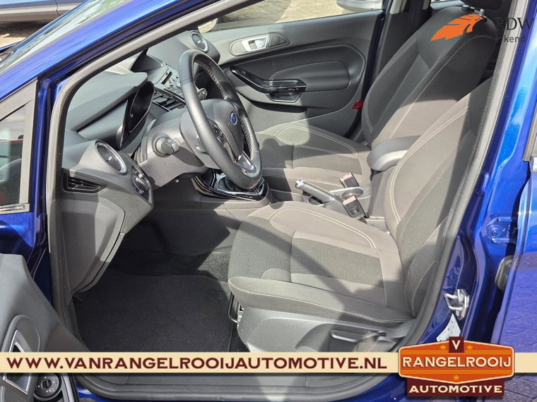 Vehicle Image 33