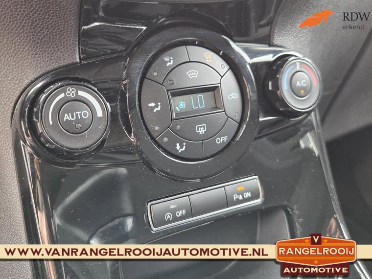 Vehicle Image 43