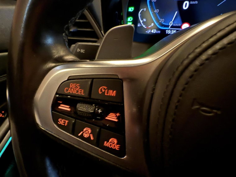 Vehicle Image 39