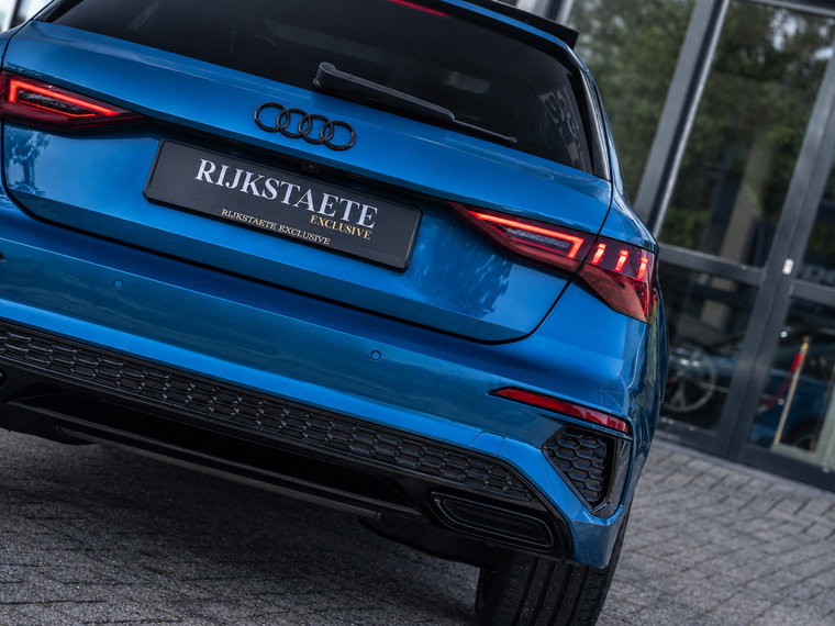 Vehicle Image 50