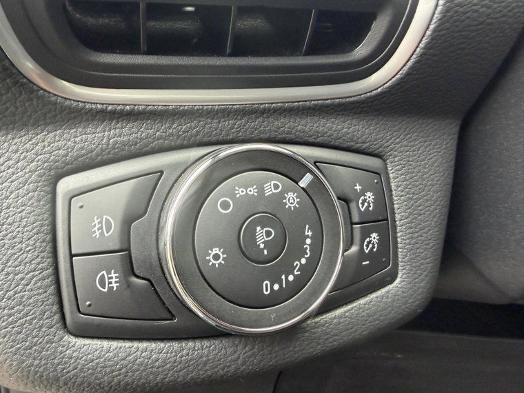 Vehicle Image 26