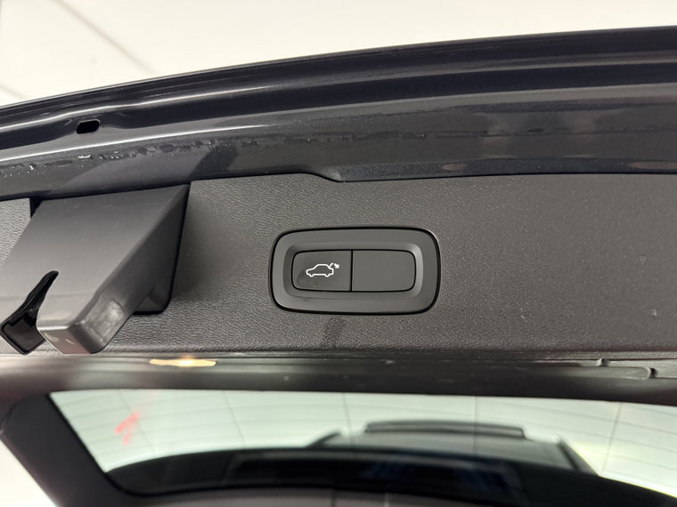Vehicle Image 50