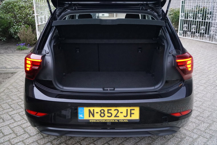 Vehicle Image 31