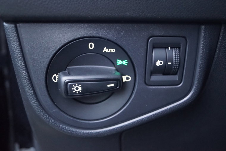 Vehicle Image 36